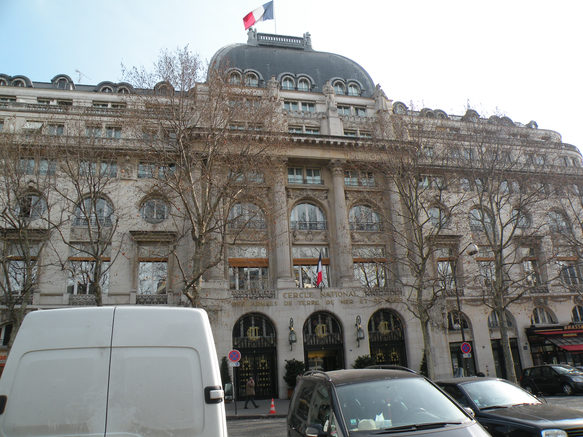  Cercle National des Armées de terre et mer
